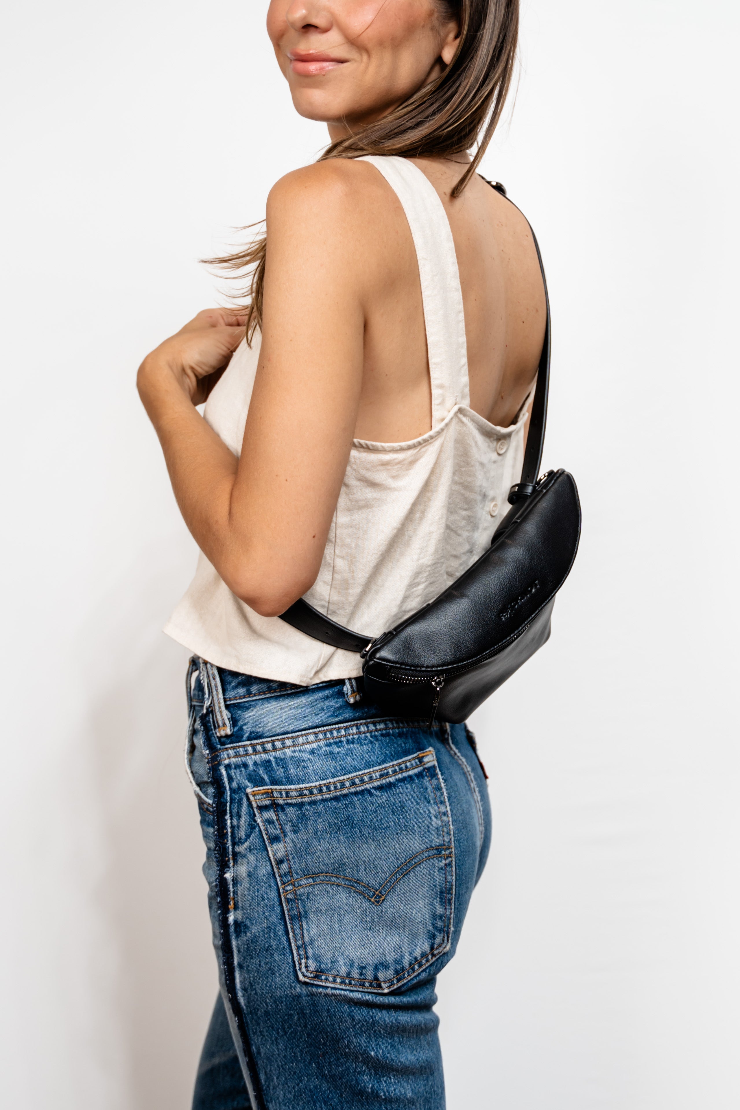 Infinity Belt Bag - Black