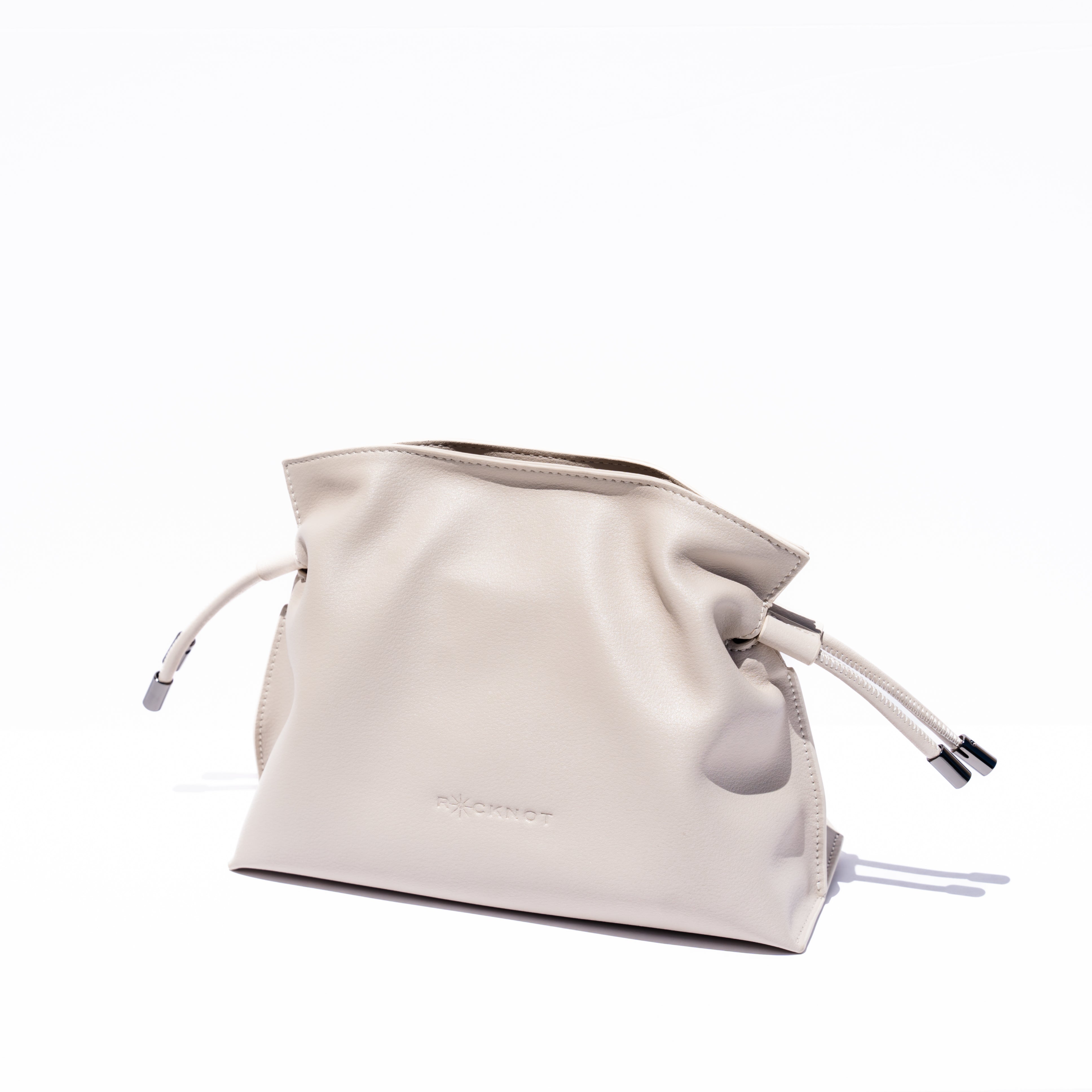 ALLI Drawstring Leather Bucket Bag - Off-White