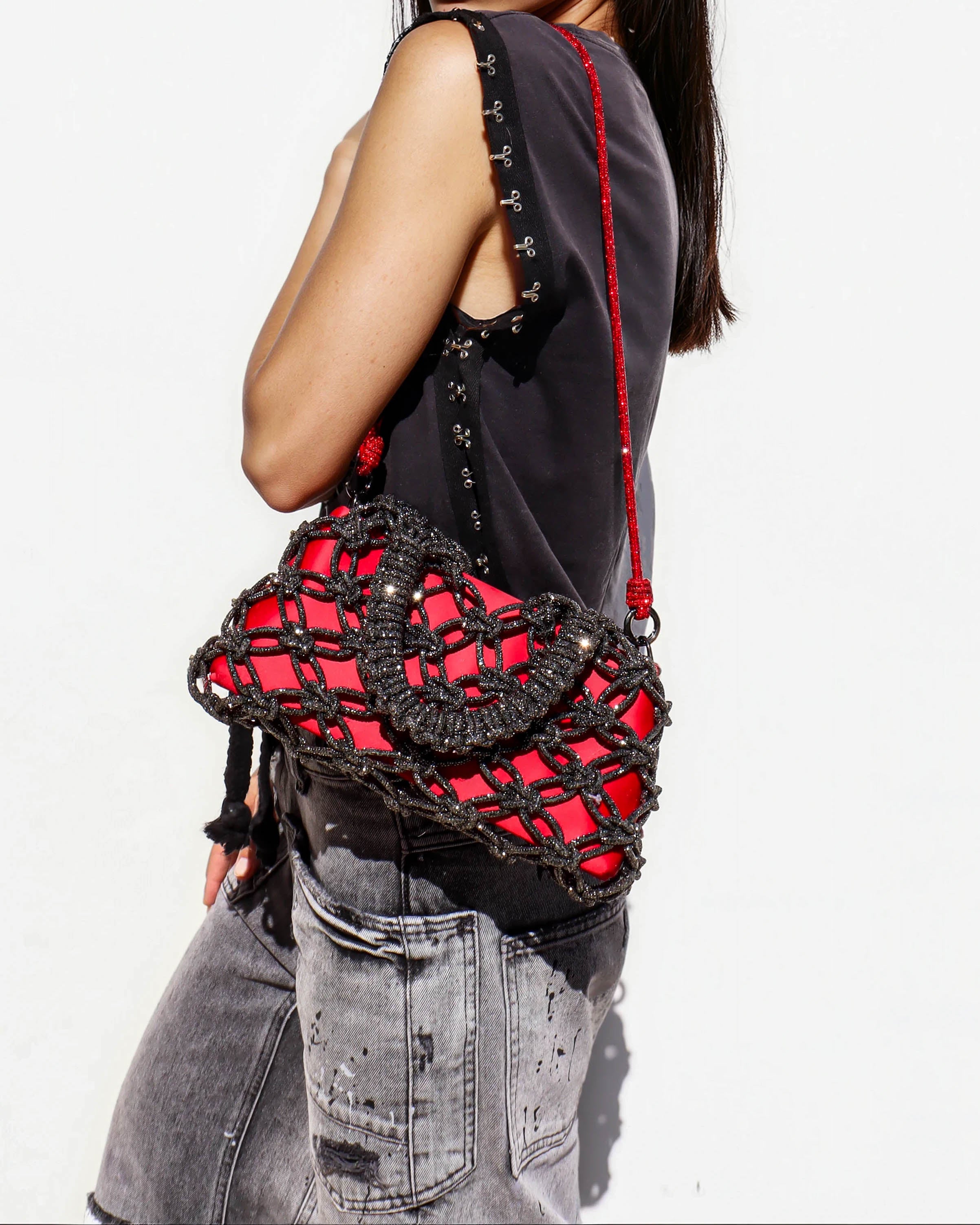 THE TRANSFORMER - Gunmetal / Scarlet