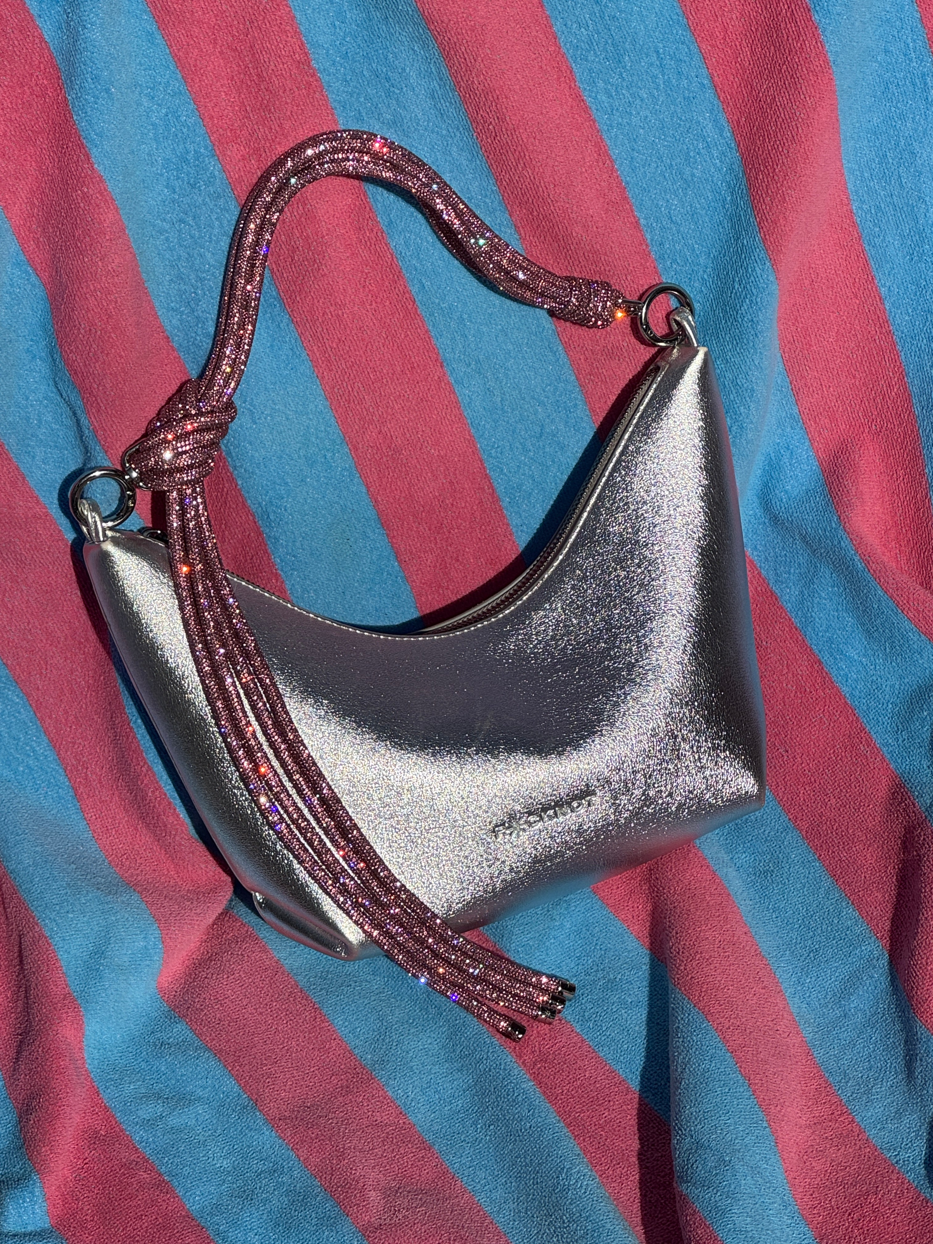 Hezi Leather Shoulder Bag - Metallic Silver