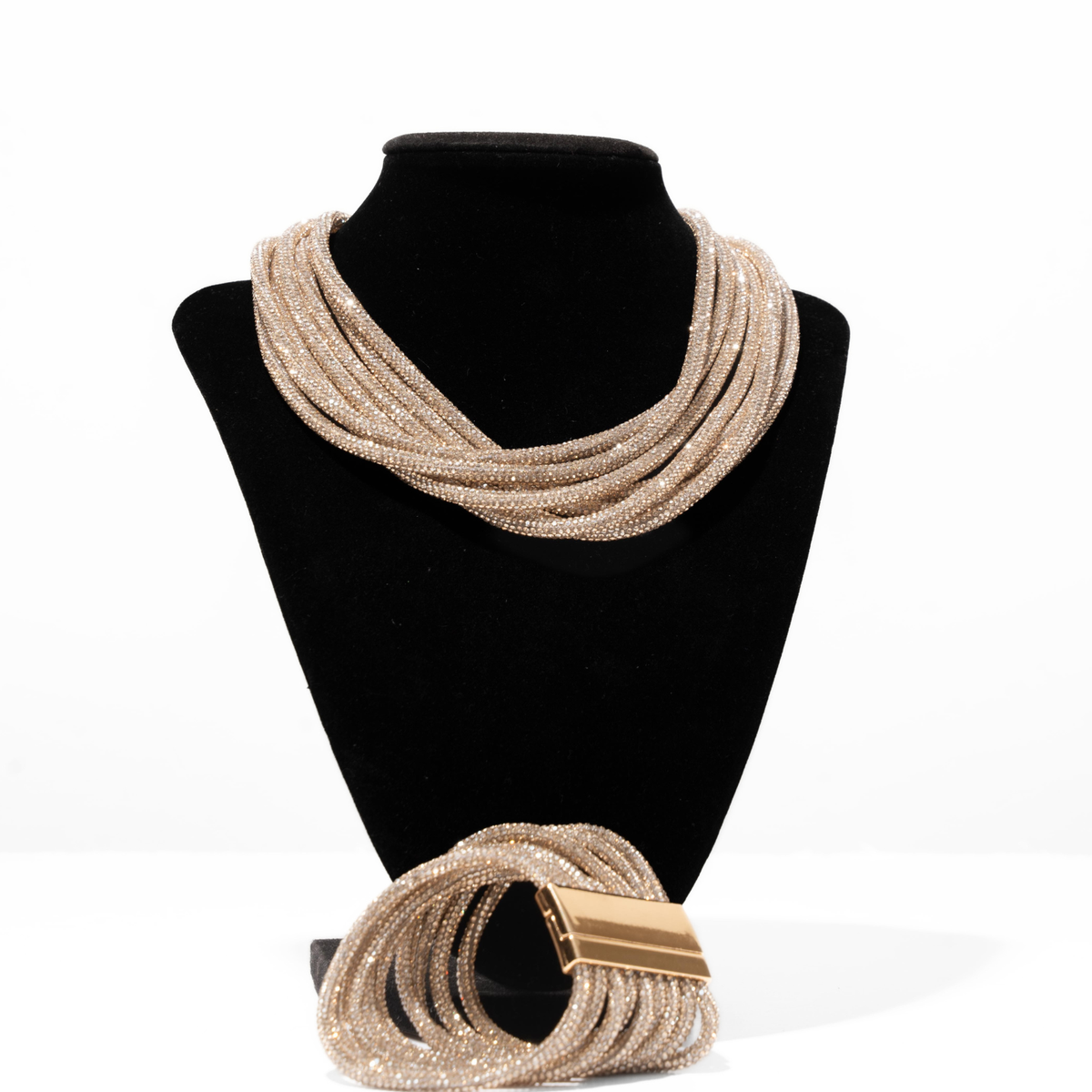 NRネックレスト/Neck rest ライトグレー Crystal & Rhinestone Jewelry - Necklaces, Earrings & Keychains