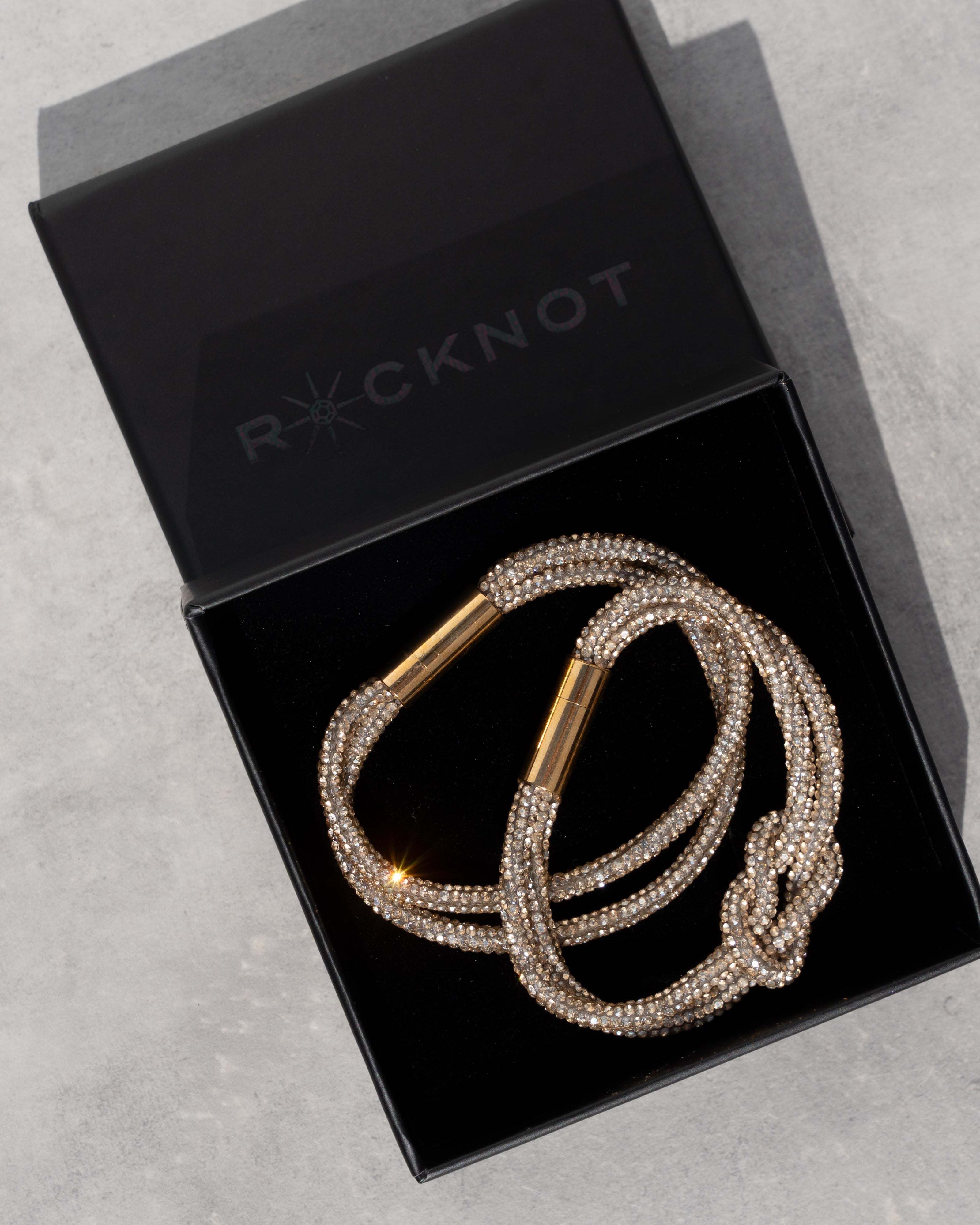 Knot Bracelet Set - Champagne Bubbles