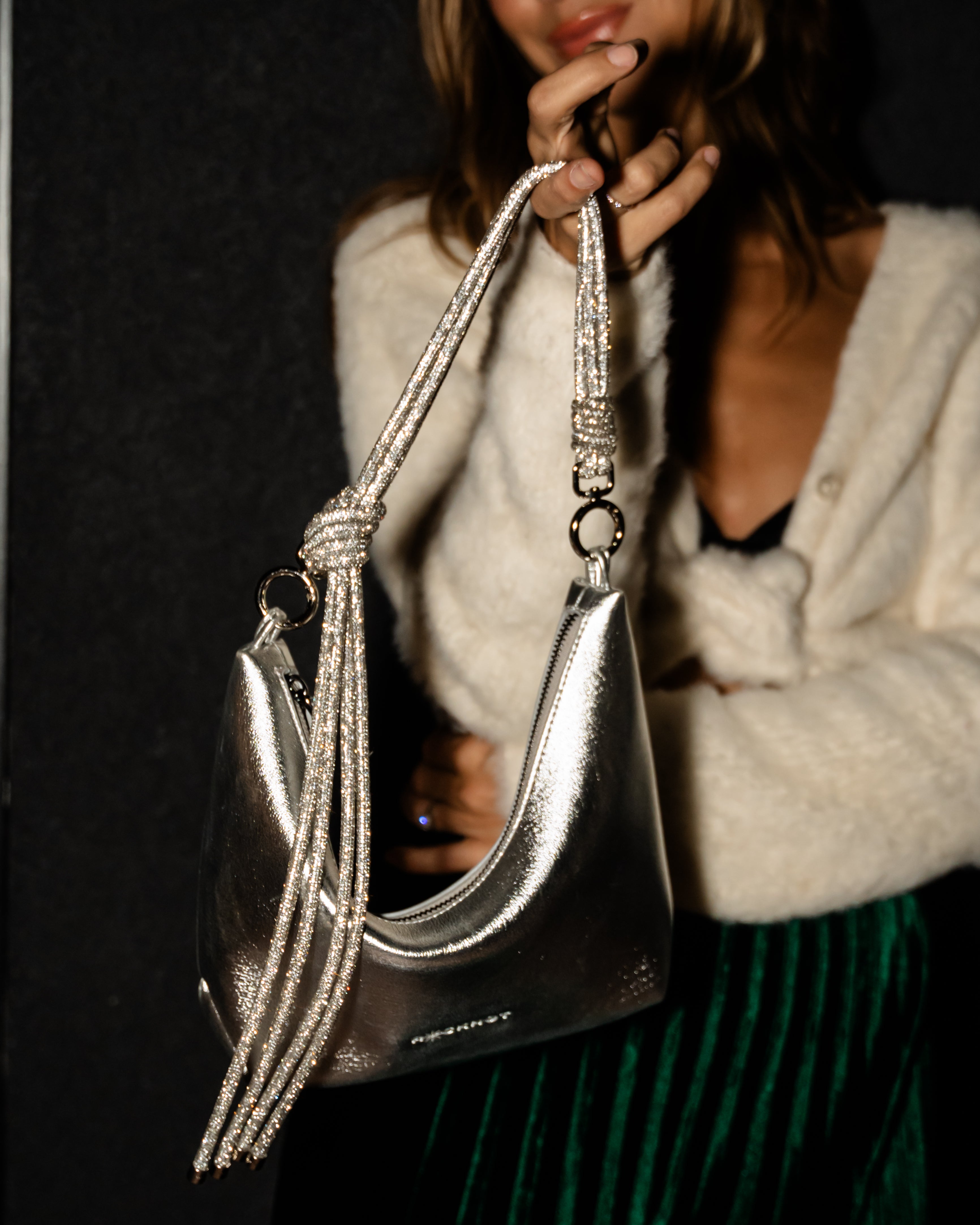 Hezi Leather Shoulder Bag - Metallic Silver