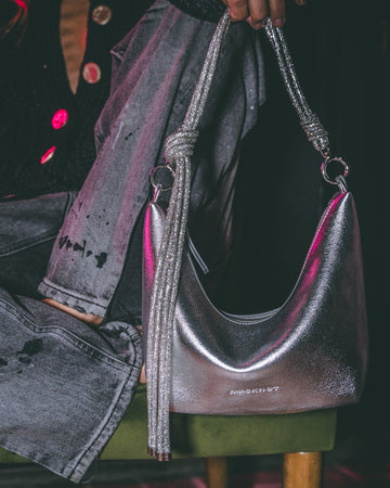 Hezi Leather Shoulder Bag - Metallic Silver