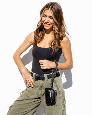 Romi TWIST Wristlet + Coin Purse - Gunmetal