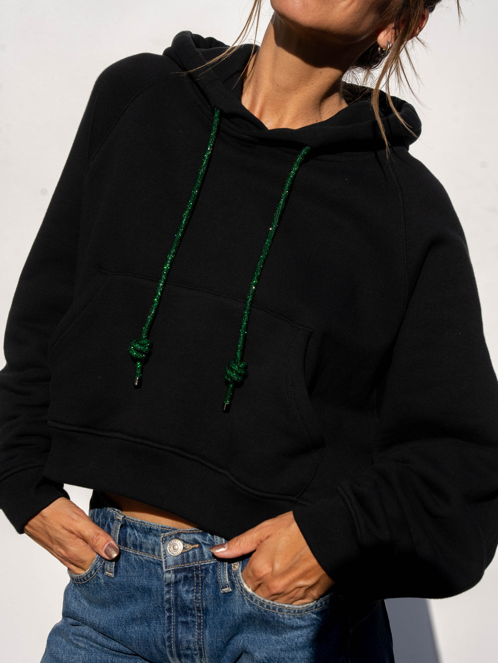 LOOP Strings Hoodie - Black