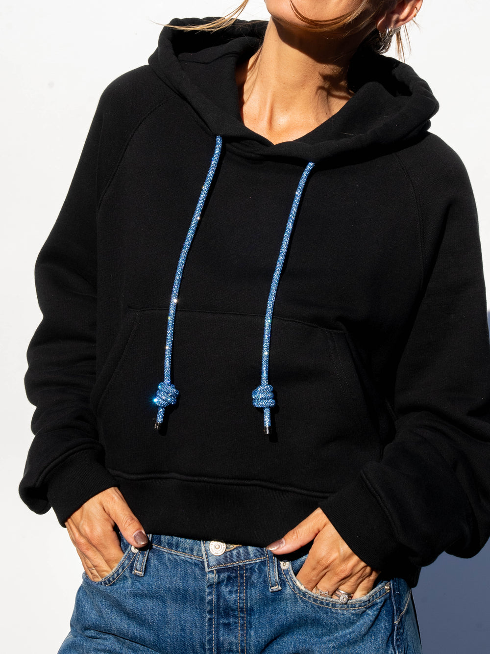 LOOP Strings Hoodie - Black